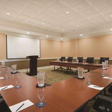 Hilton Los Angeles/San Gabriel Ngoại thất bức ảnh