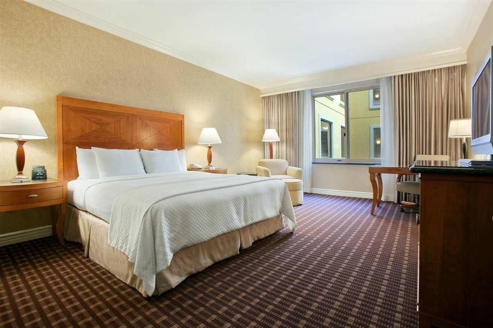 Hilton Los Angeles/San Gabriel Phòng bức ảnh