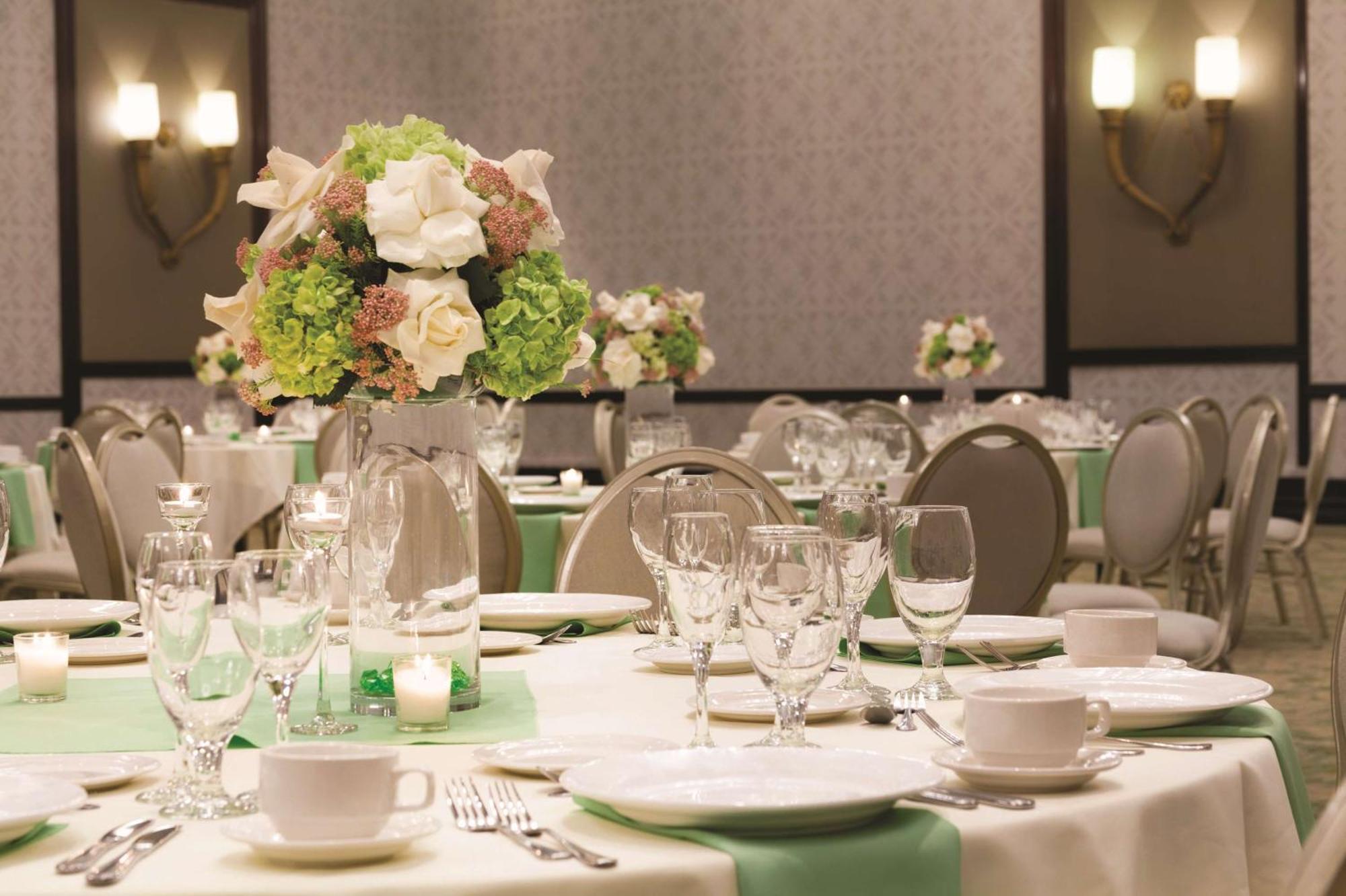 Hilton Los Angeles/San Gabriel Ngoại thất bức ảnh